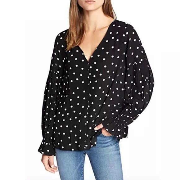 Sanctuary Tops - Sanctuary Alma Polka Dot Blouse EUC Size Medium